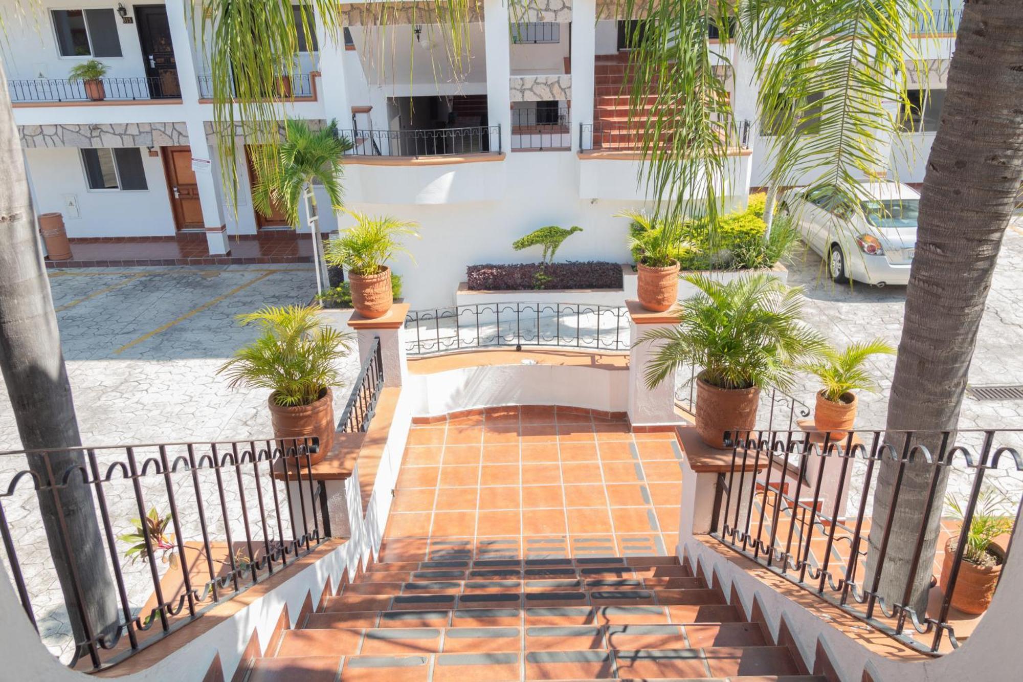 Maria Isabel Colima Hotel Bagian luar foto