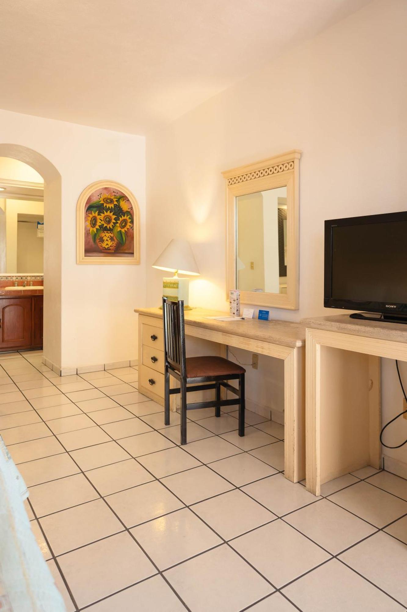 Maria Isabel Colima Hotel Bagian luar foto